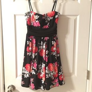 Nice dress black with red and pink roses